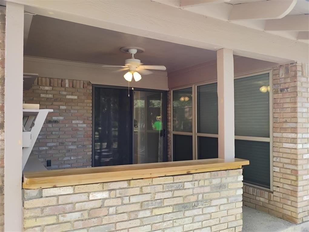 1801 Tyler St - Photo 6 of 26