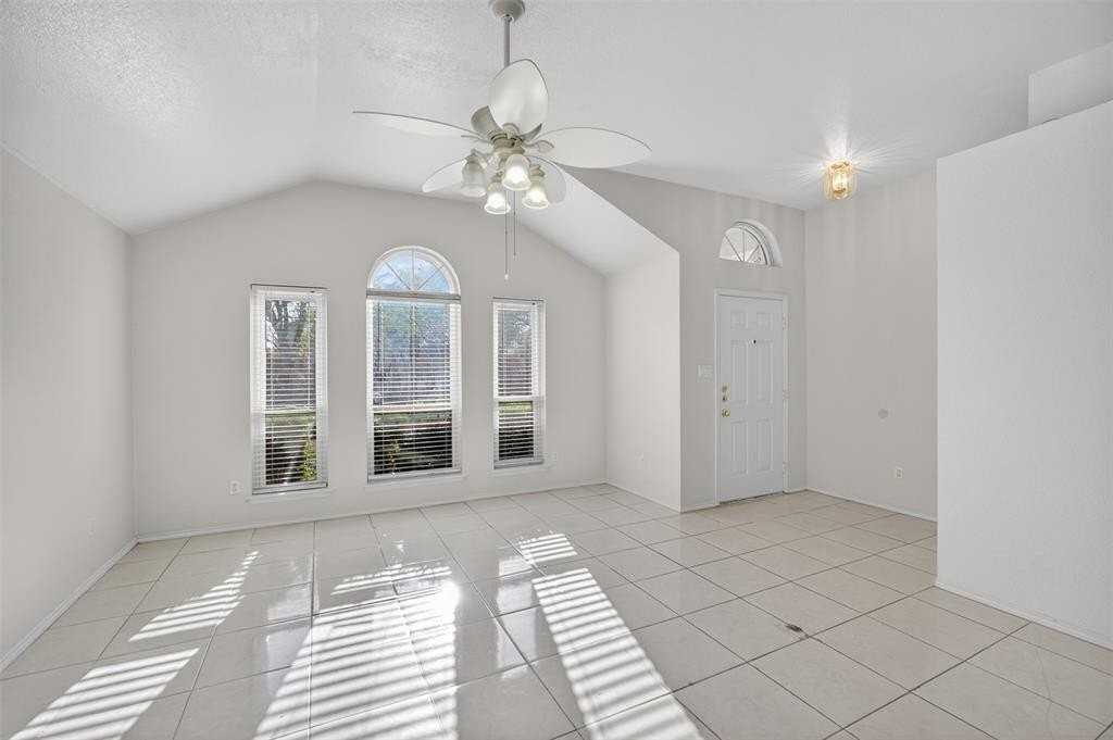 7016 Snowivy Ct - Photo 2 of 23