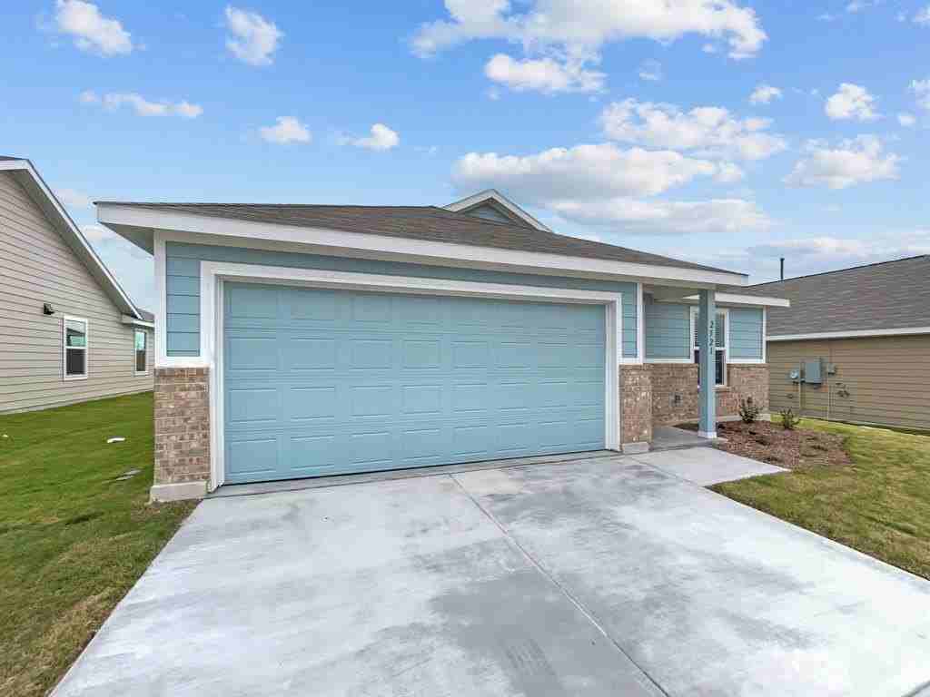 2521 Bunkerton Dr - Photo 3 of 34