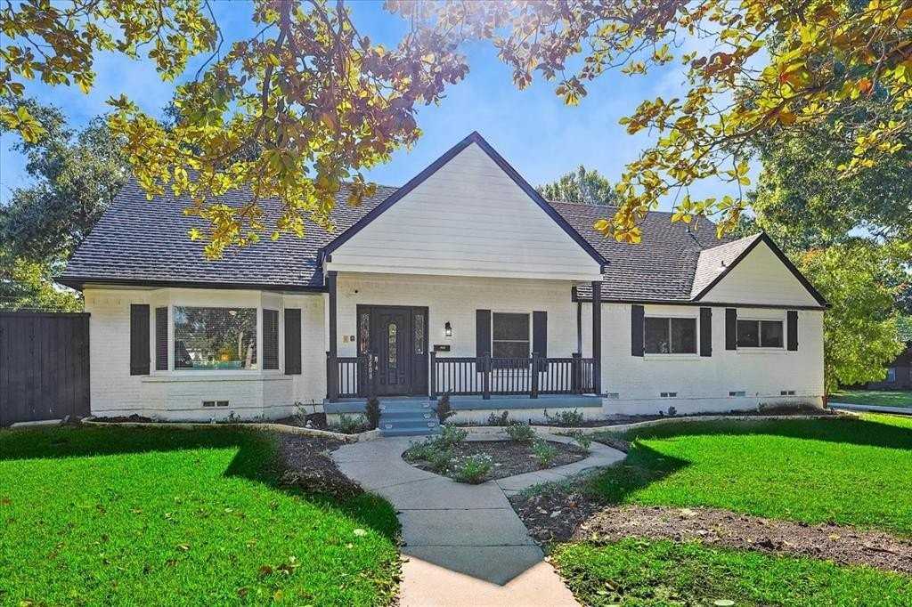 3608 Courtdale Dr - Photo 5 of 40