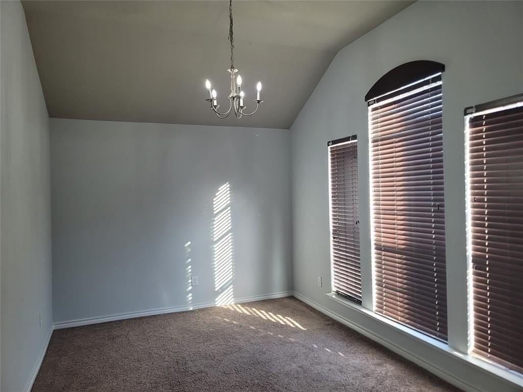 306 Charleston Dr - Photo 5 of 23