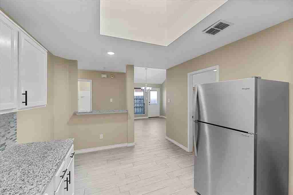 1605 Bob Dr - Photo 7 of 20