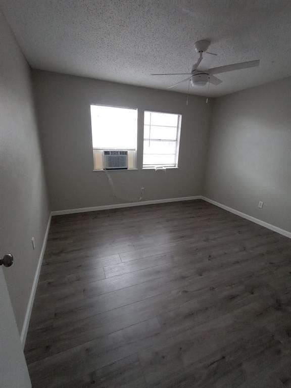 2211 N Elm St #5 - Photo 5 of 5