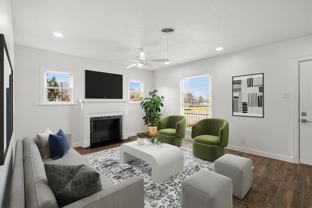 612 W 5th St - Photo 1 of 1