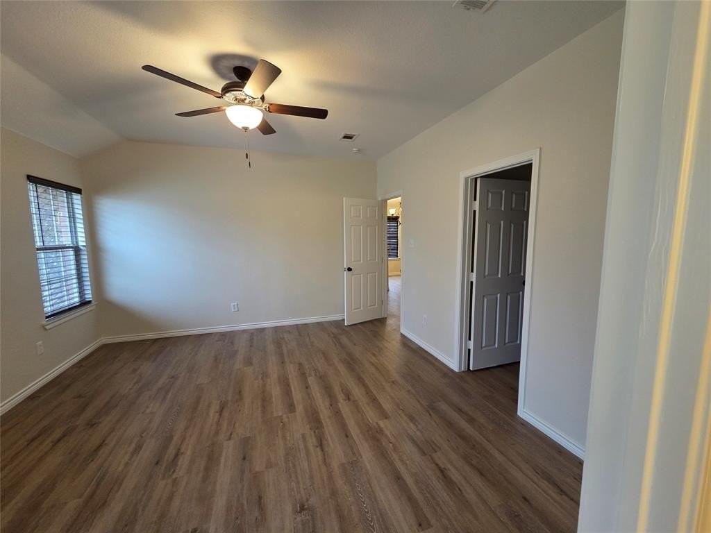 3156 Lafayette St - Photo 3 of 17