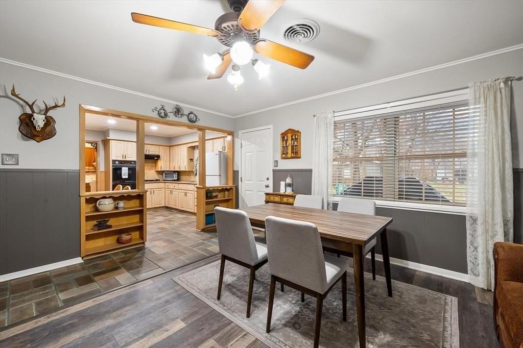 513 N 38th St - Photo 3 of 13