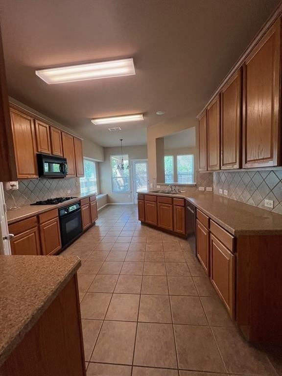 4845 Friedman Ln - Photo 7 of 37