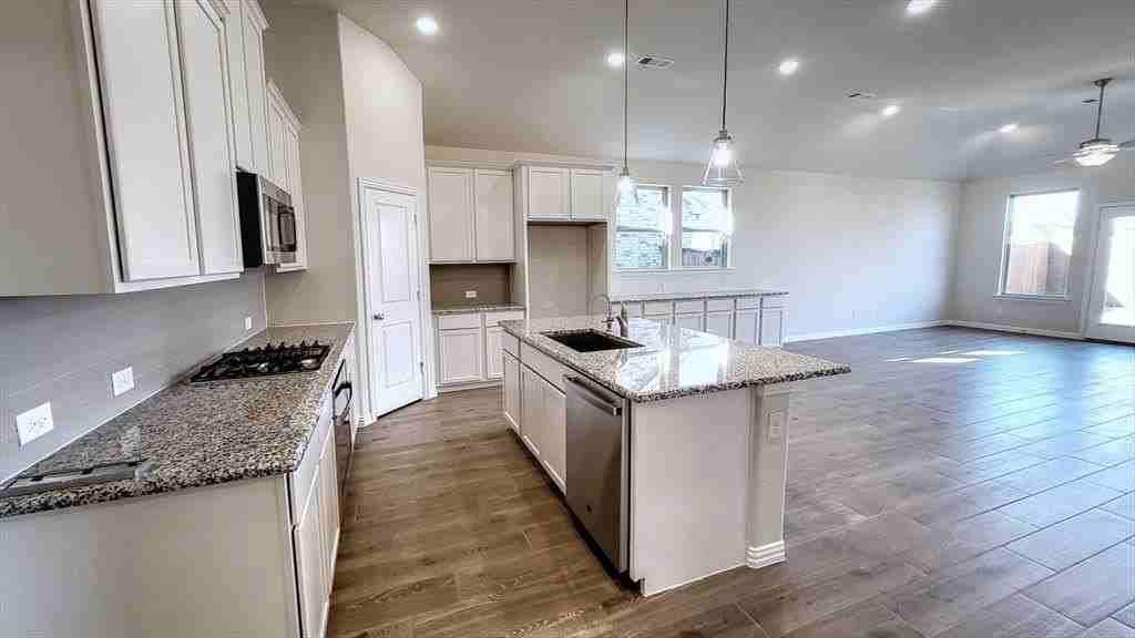 2201 River Trl - Photo 6 of 19