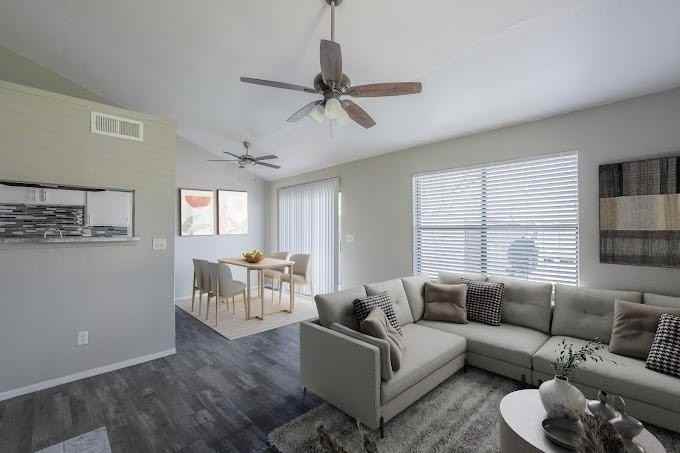 1204 Alder Dr #1502 - Photo 4 of 7