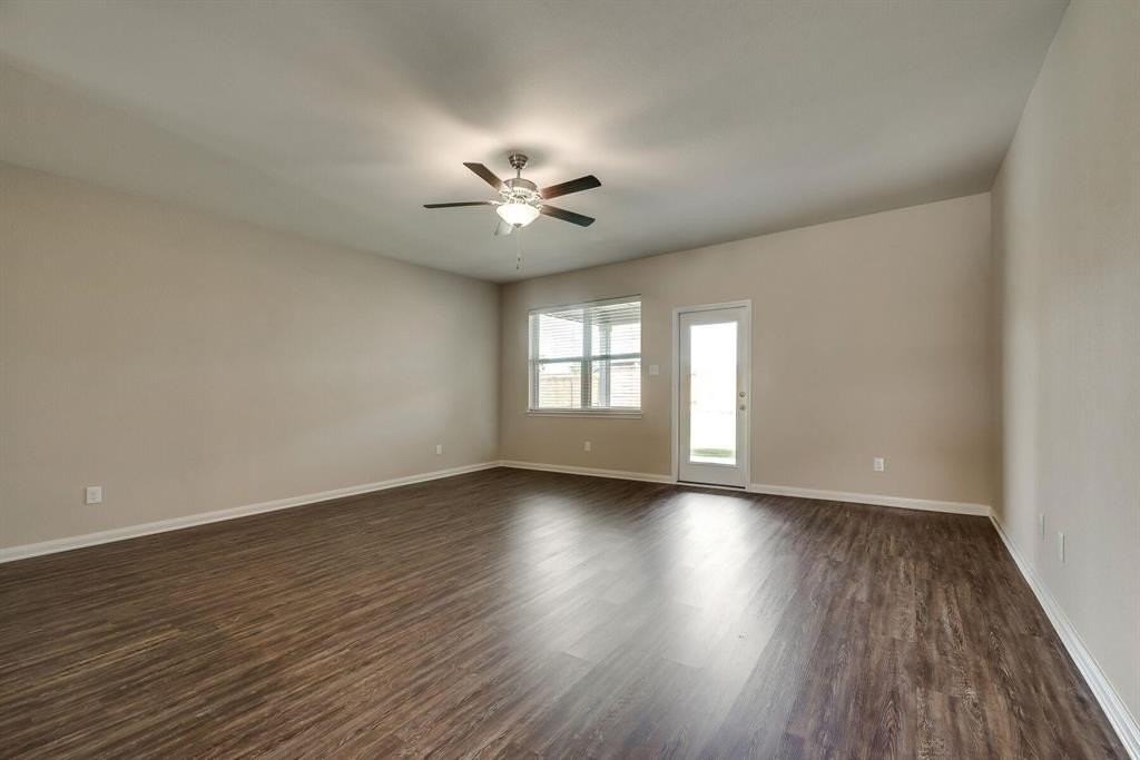 5413 Songbird Trl - Photo 4 of 19