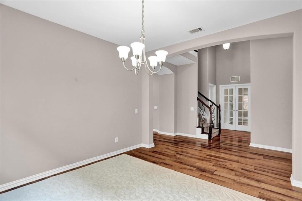 3713 Limousine Pkwy - Photo 6 of 38