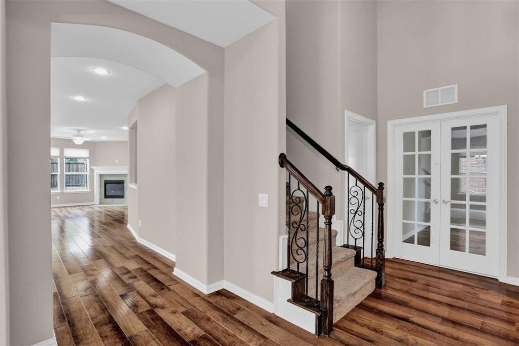 3713 Limousine Pkwy - Photo 7 of 38