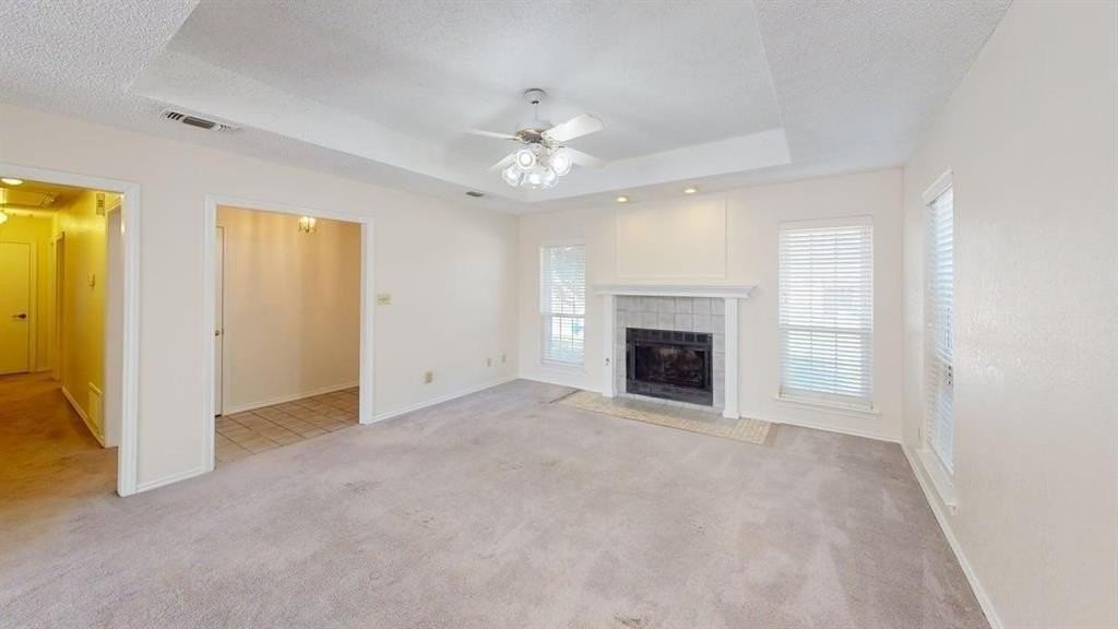 1414 Bogard Ln - Photo 2 of 18