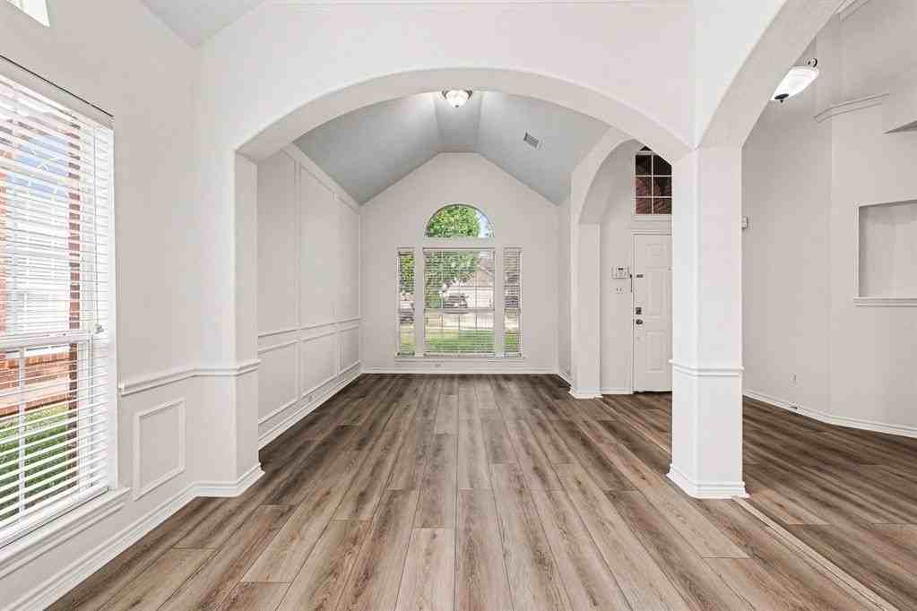 3641 Blue Spruce Dr - Photo 6 of 29