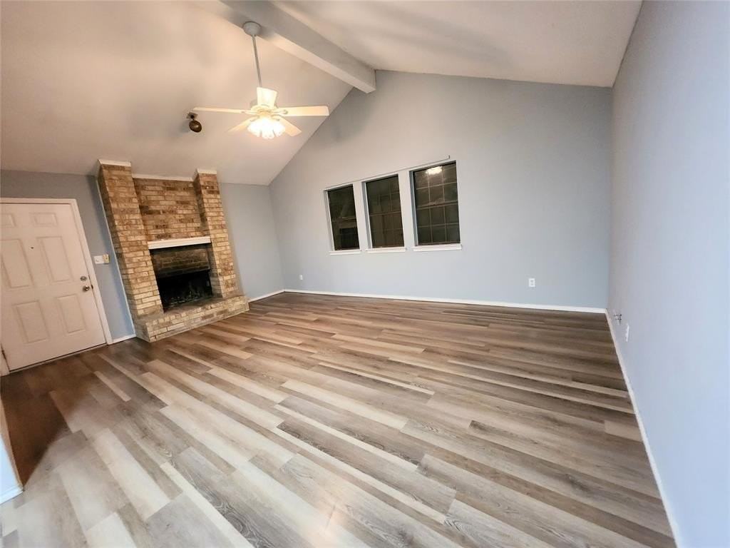 1124 Kathy Ln - Photo 2 of 19