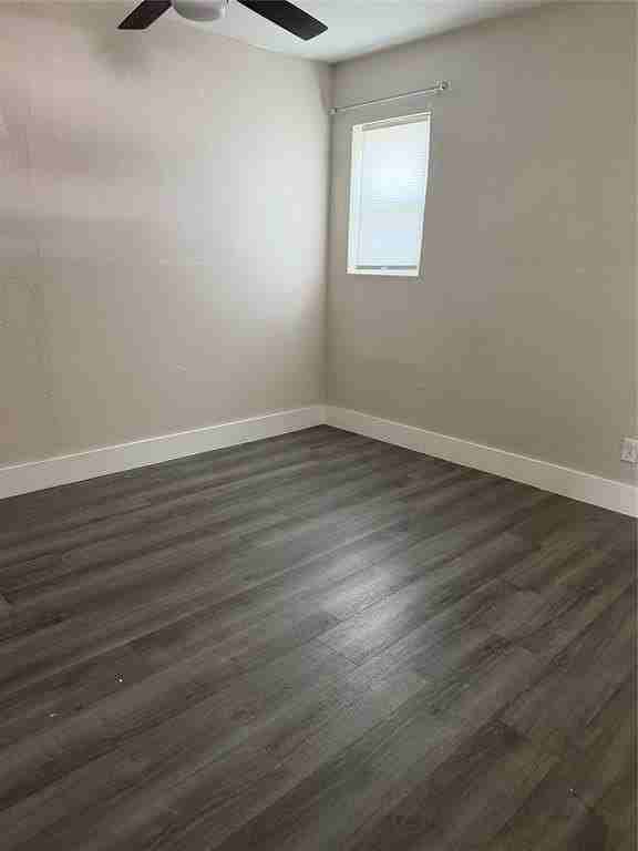 204 E 5th St - Photo 7 of 13