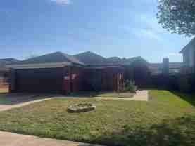 1825 Kingsbrook Trl - Photo 1 of 1