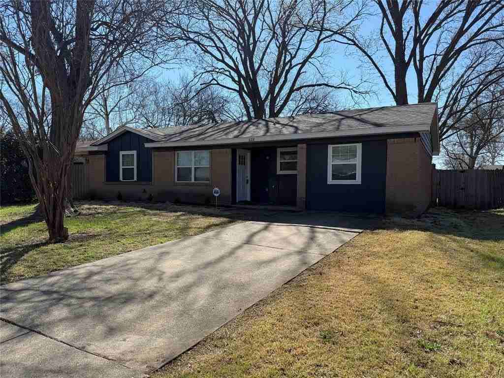 618 Pleasant Valley Rd - Photo 2 of 22