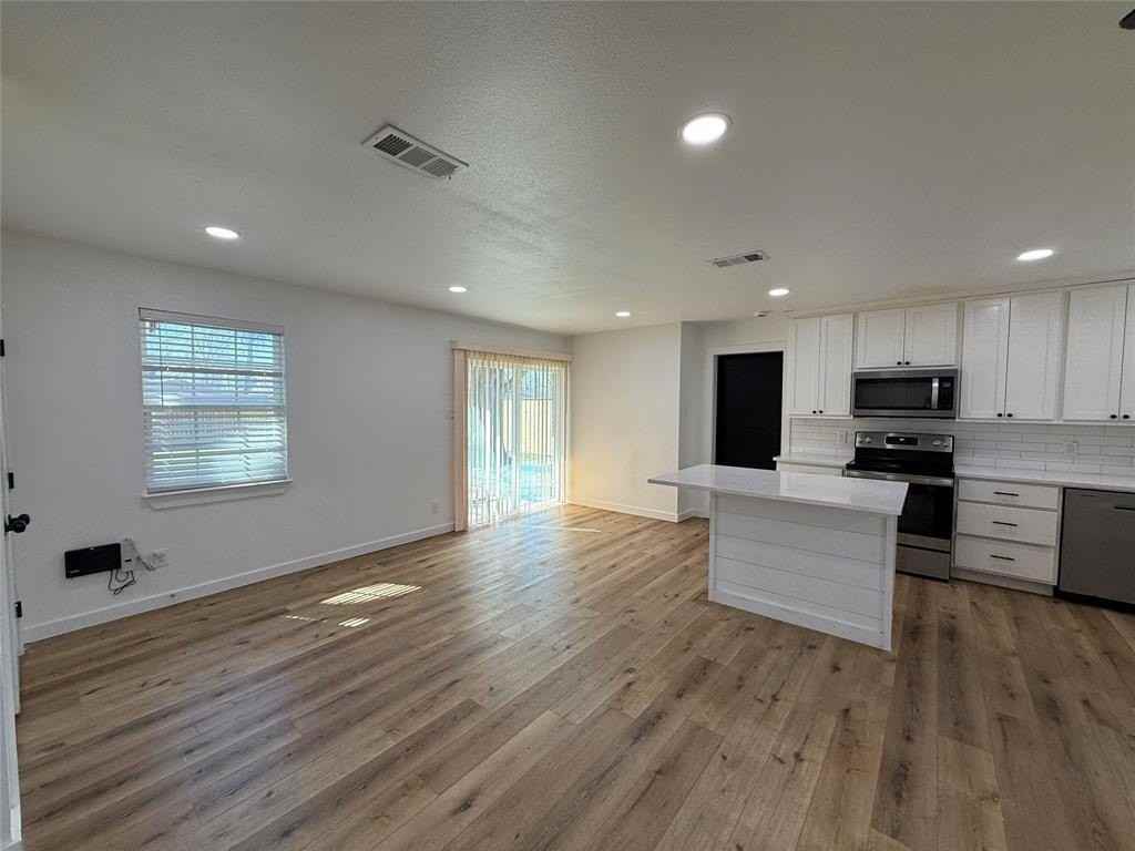 618 Pleasant Valley Rd - Photo 7 of 22