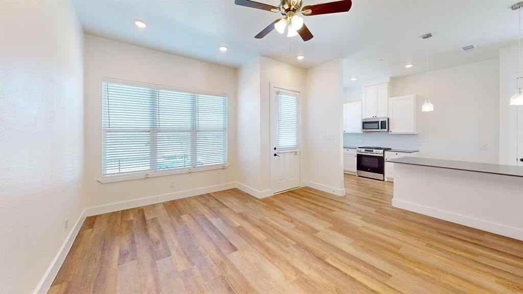 217 Mule Deer Mews - Photo 6 of 19