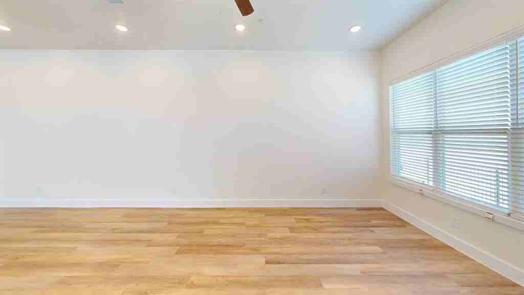 217 Mule Deer Mews - Photo 7 of 19