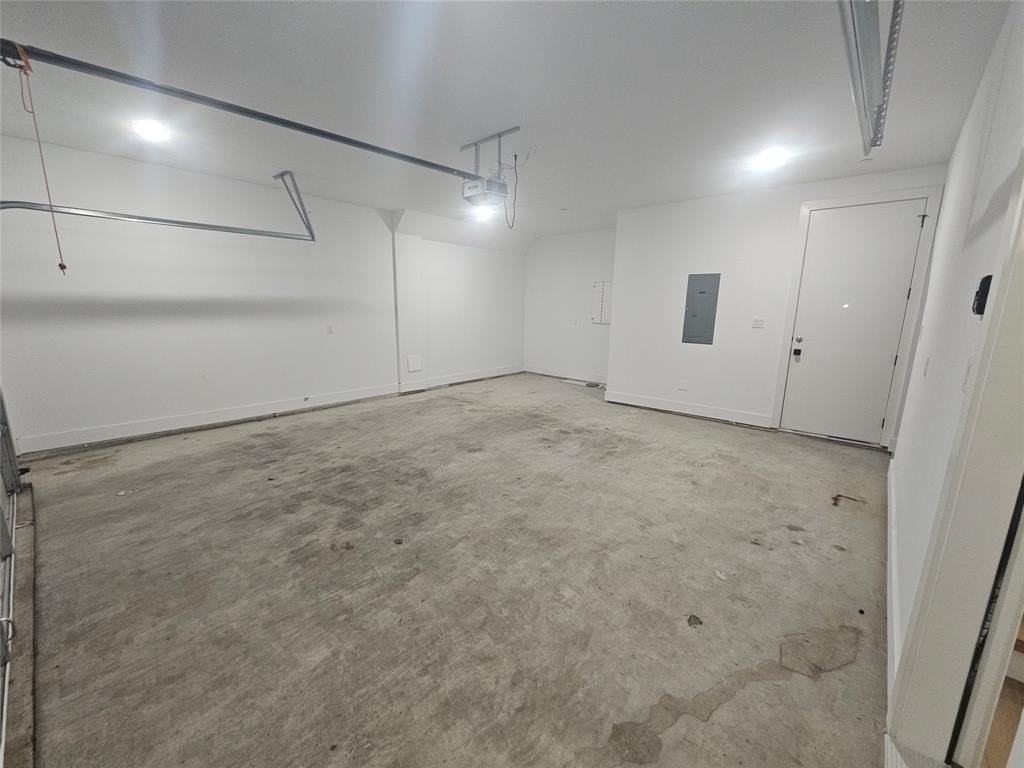 2139 Mail Ave #101 - Photo 3 of 21