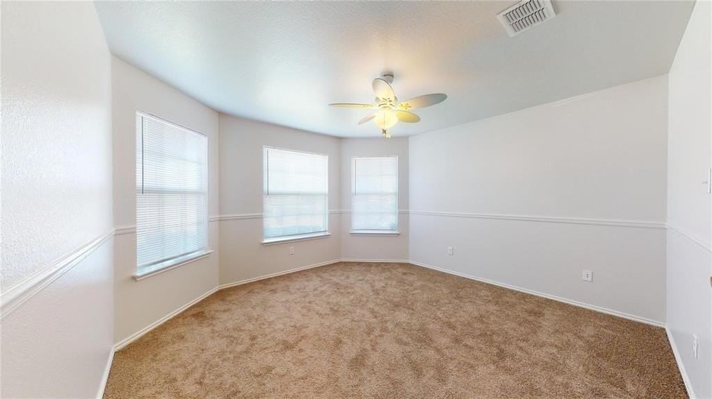 2015 Gardenia Dr - Photo 6 of 10