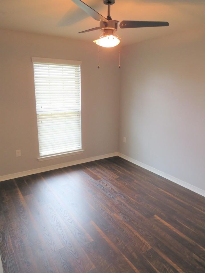 2172 Las Vegas Trl - Photo 6 of 27