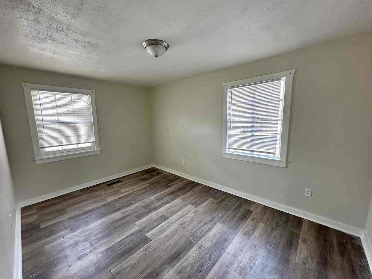 1303 9th Ave #1 - Photo 3 of 7