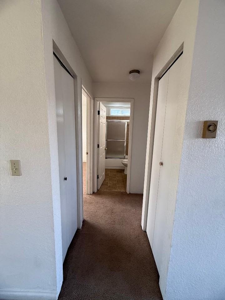 577 W Berdine St #A - Photo 4 of 6