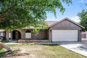 featured image of 7441 W Krall St