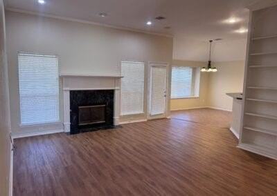 1849 Hemingway Dr - Photo 4 of 19