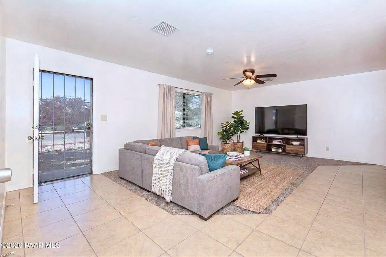 8486 E Posse Cir - Photo 2 of 13