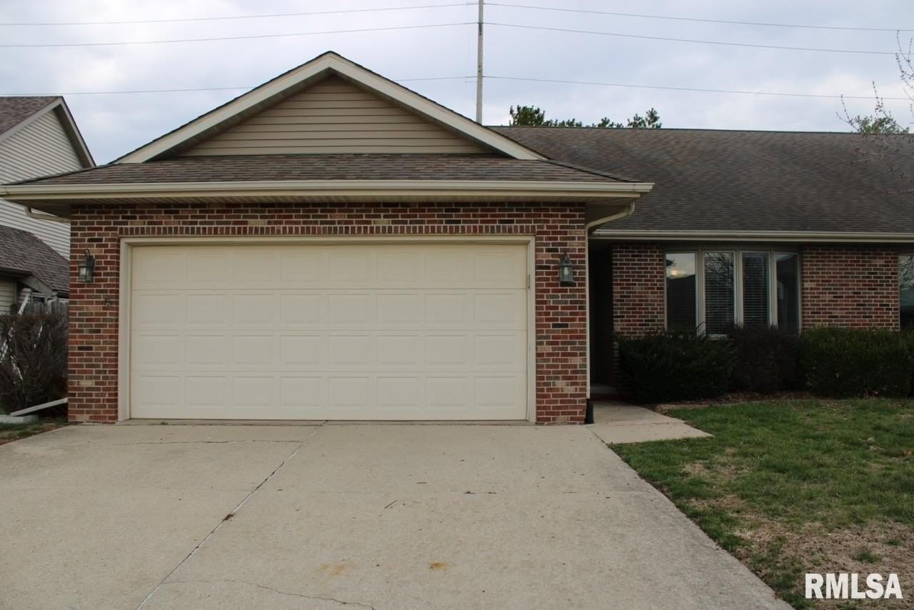 2807 Cronin Dr - Photo 2 of 15