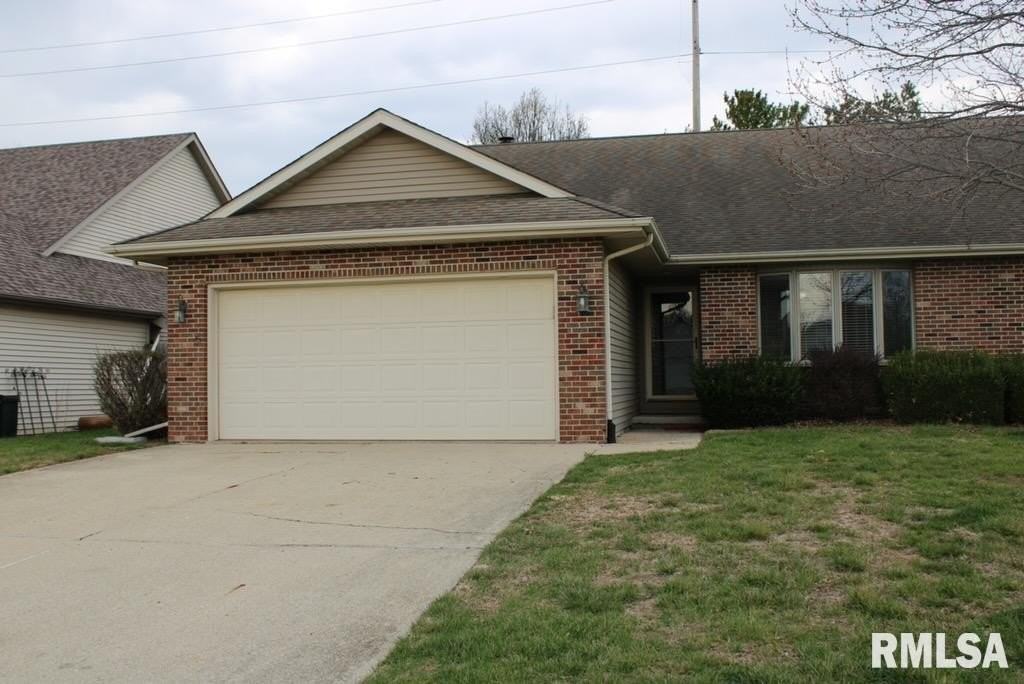 2807 Cronin Dr - Photo 3 of 15