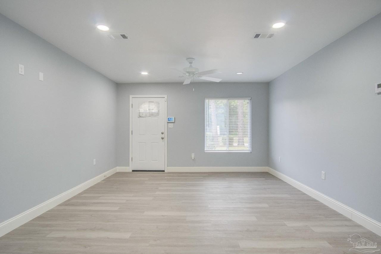 114 Altamont Rd - Photo 6 of 29