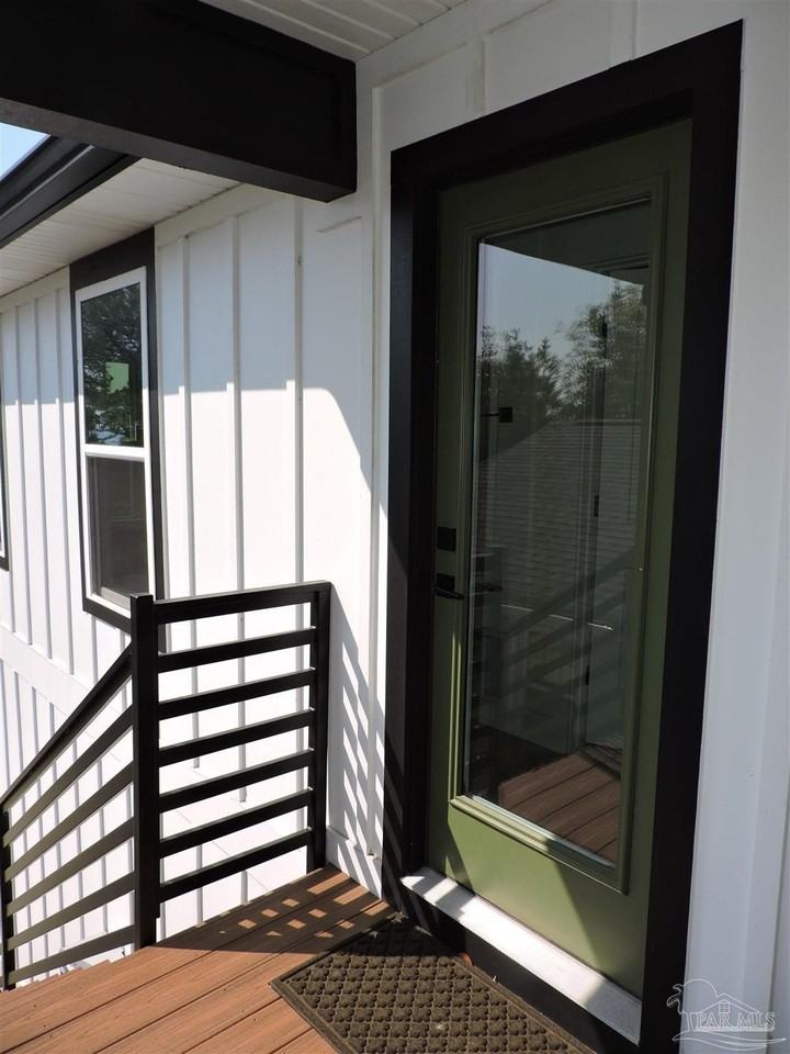 1702 E La Rua St - Photo 2 of 18