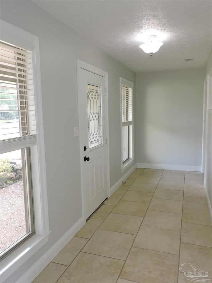 3890 Sail Wind Dr - Photo 2 of 36