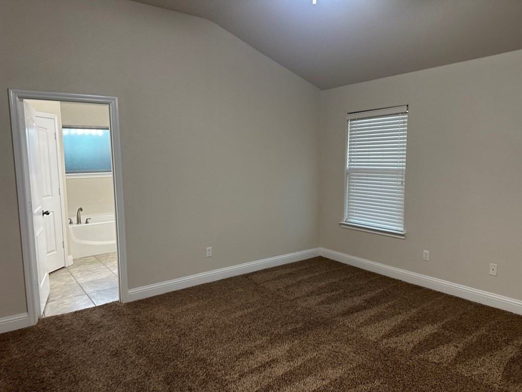 6020 Spahn St - Photo 2 of 20