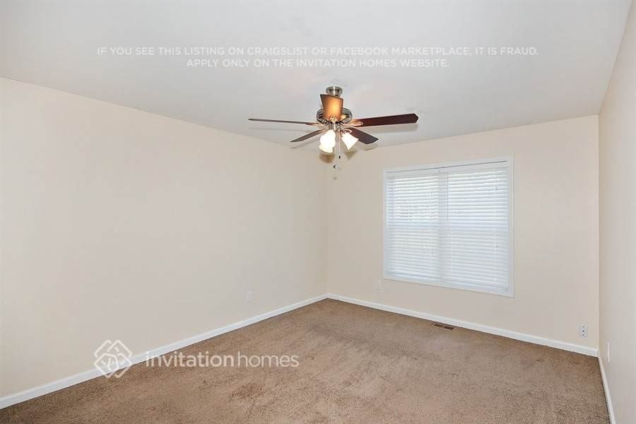 569 Keldron Dr - Photo 3 of 5