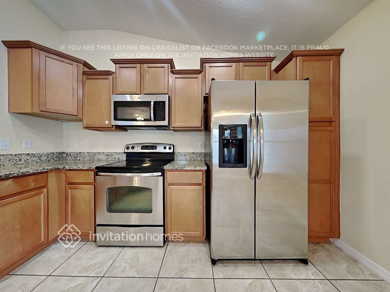 3252 Berwick Ln - Photo 6 of 17