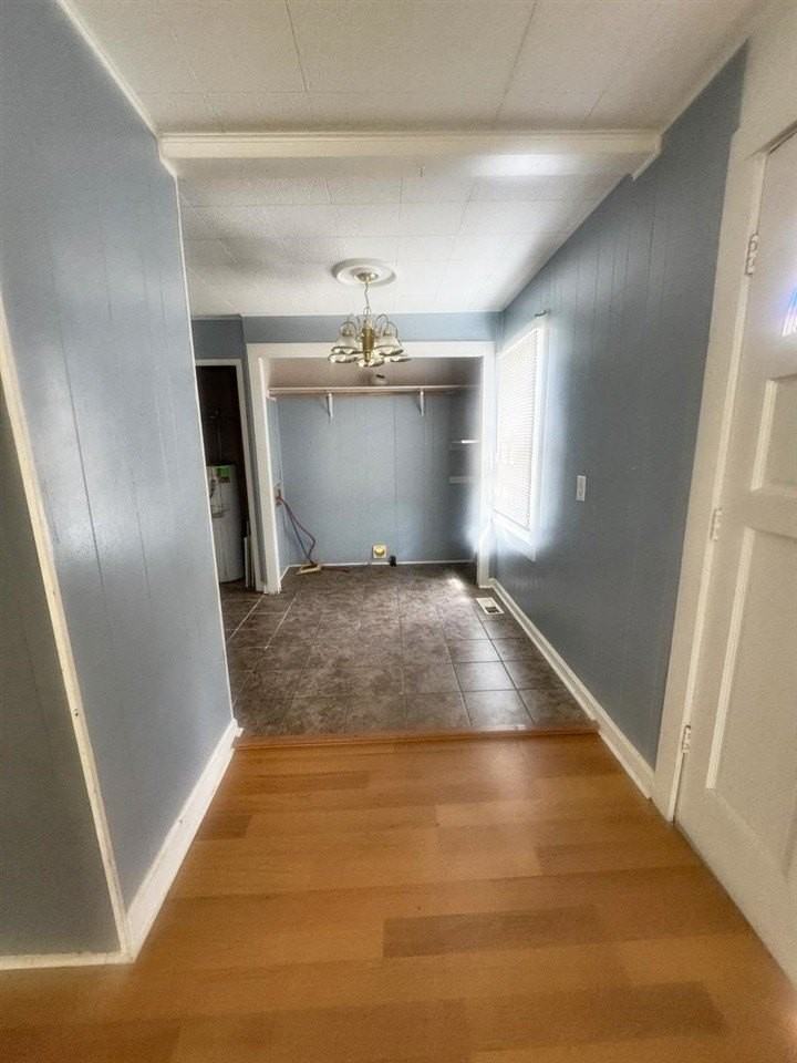 1407 Greenwood Aly - Photo 4 of 6