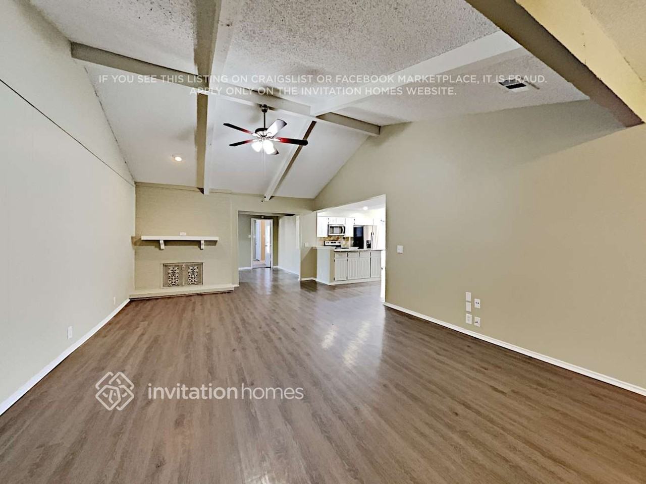 3200 Whisperwood Ct - Photo 5 of 24