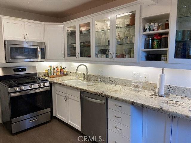 612 Alta Vista Dr - Photo 6 of 8