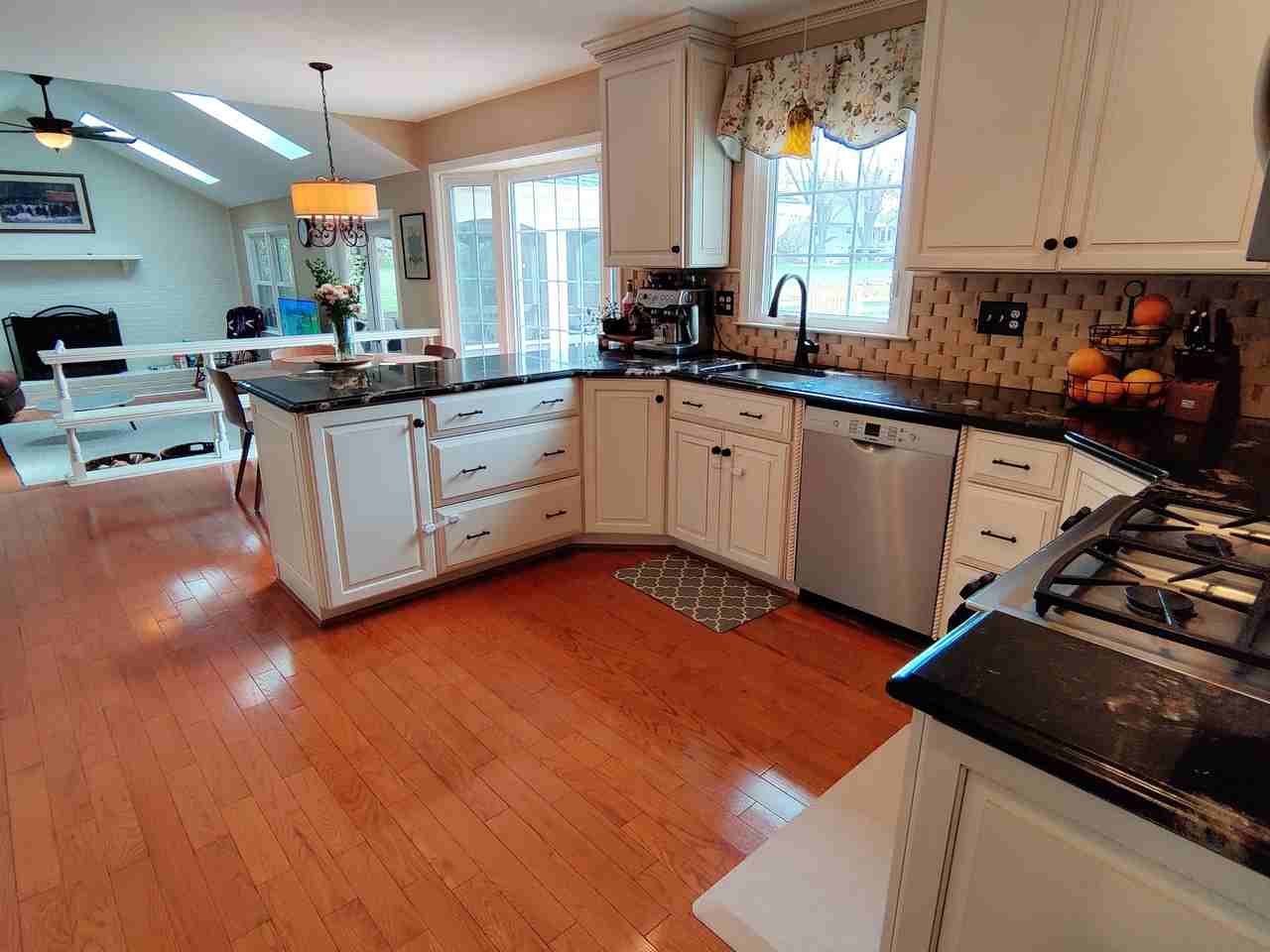 12761 Flat Meadow Ln #1 - Photo 7 of 34