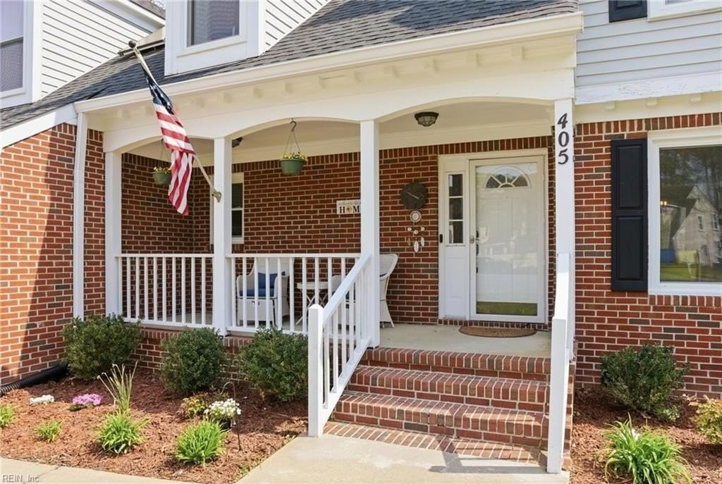 405 Dahoon Ct - Photo 2 of 40