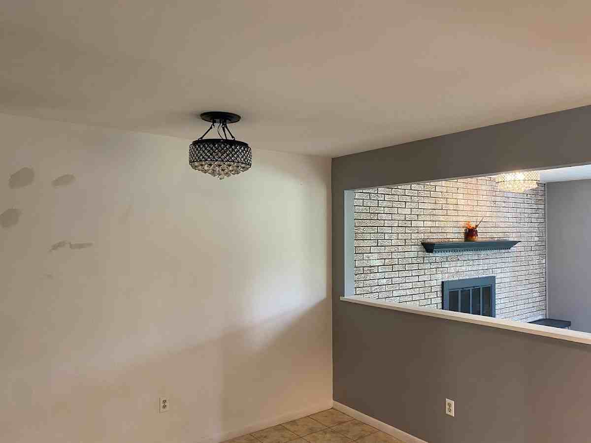 3112 Honeycutt Cir #3114 - Photo 4 of 13