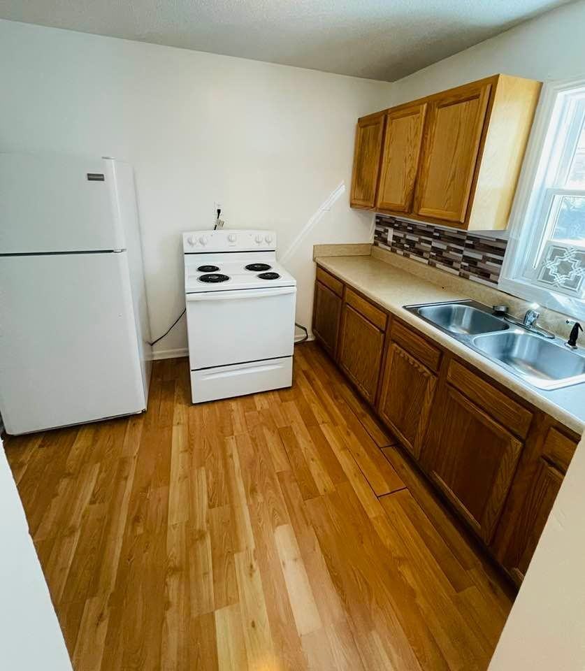 110 Arlingotn StreetUnit 4 #4 - Photo 2 of 10