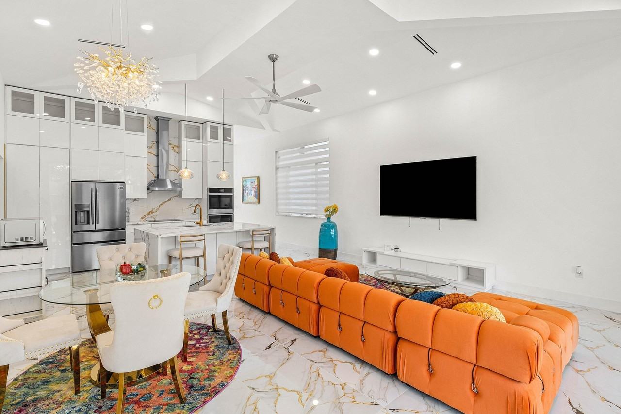 202 Se 4th St - Photo 7 of 21