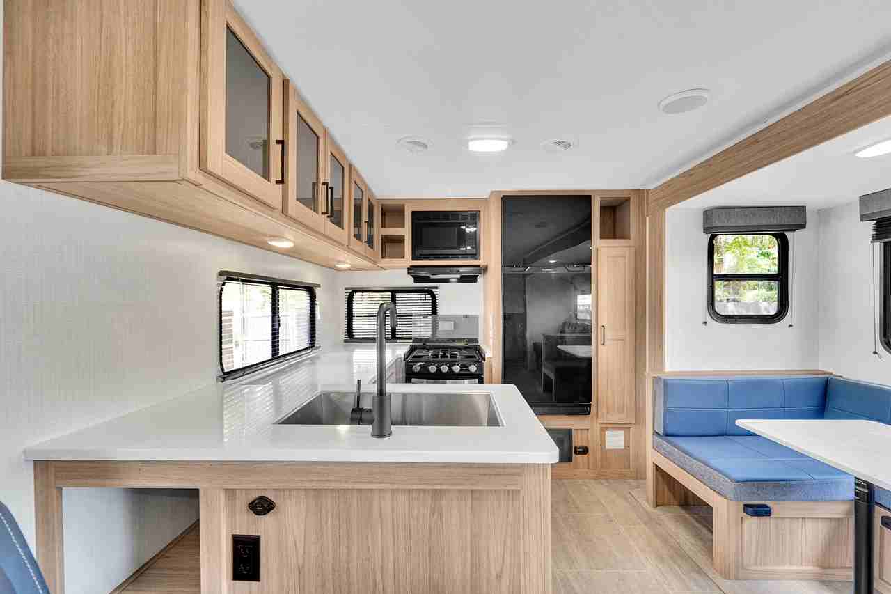 3631 Nw 4th St Unit 2 - Photo 3 of 25